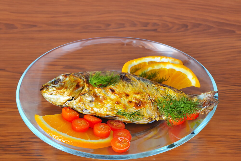Crucian Carp Baked in Foil in the Oven