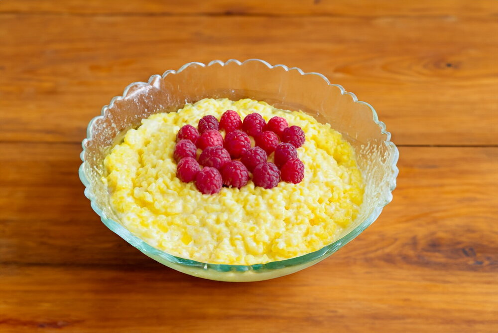 Millet Porridge with Milk (in a Pot)