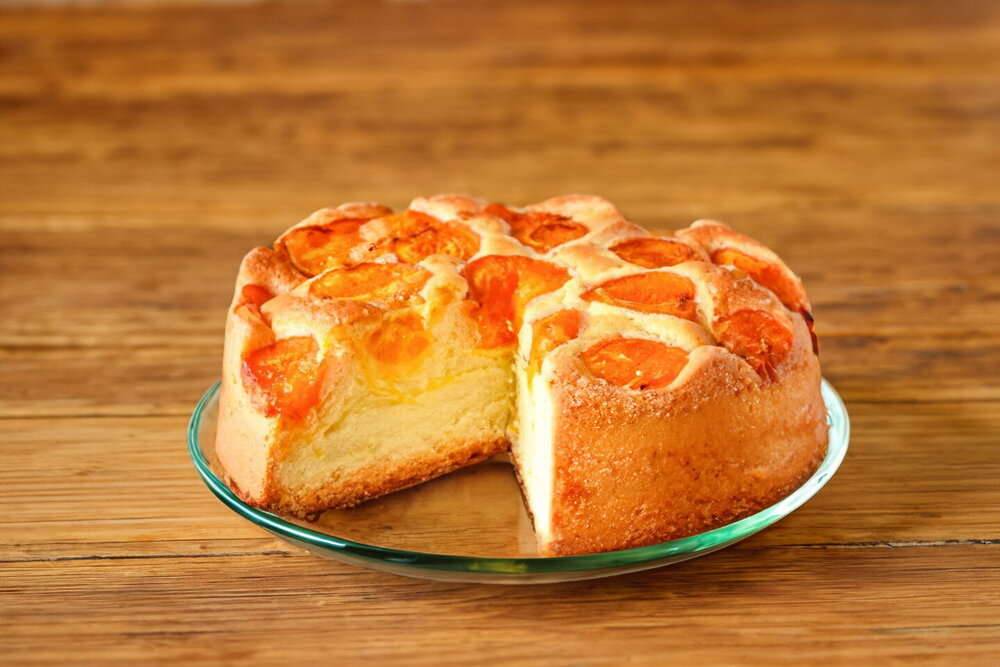 Simple Apricot Cake in the Oven