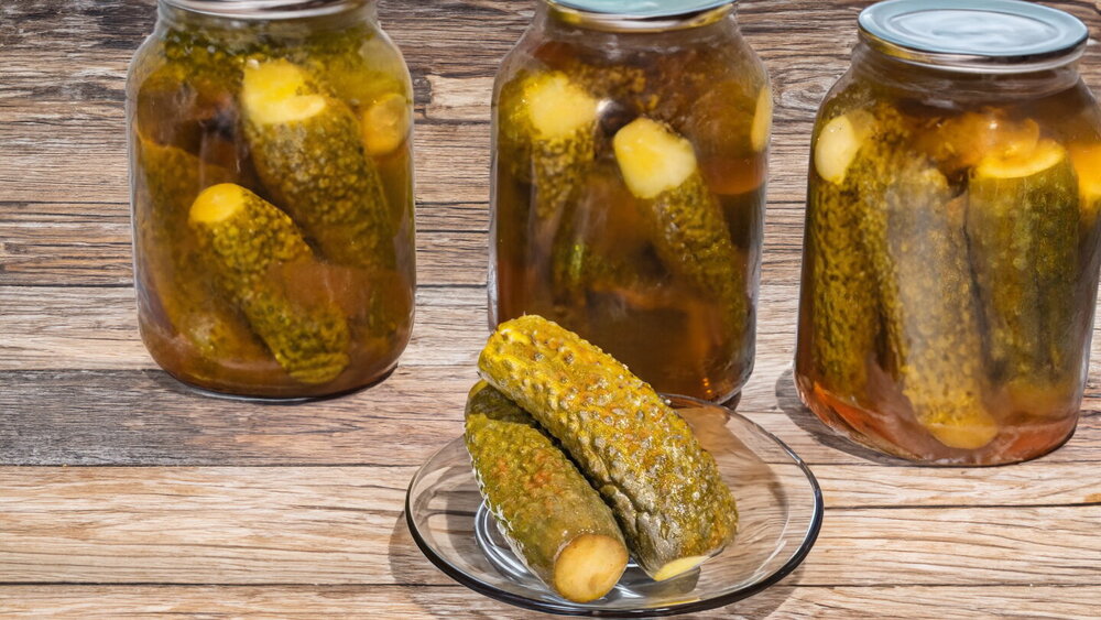 Spicy Ketchup Pickled Cucumbers for Winter