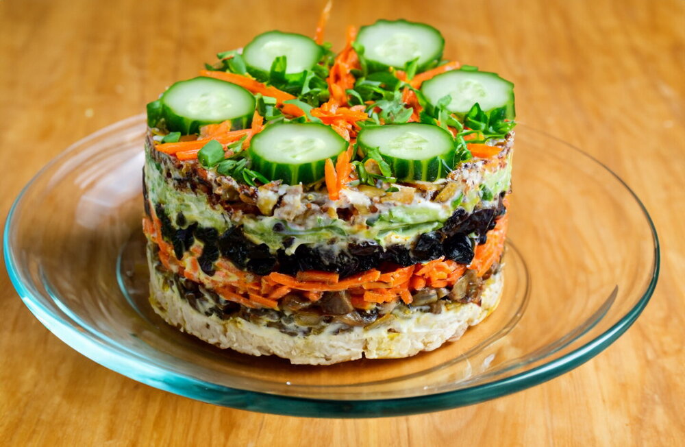 Salad with Fried Champignons