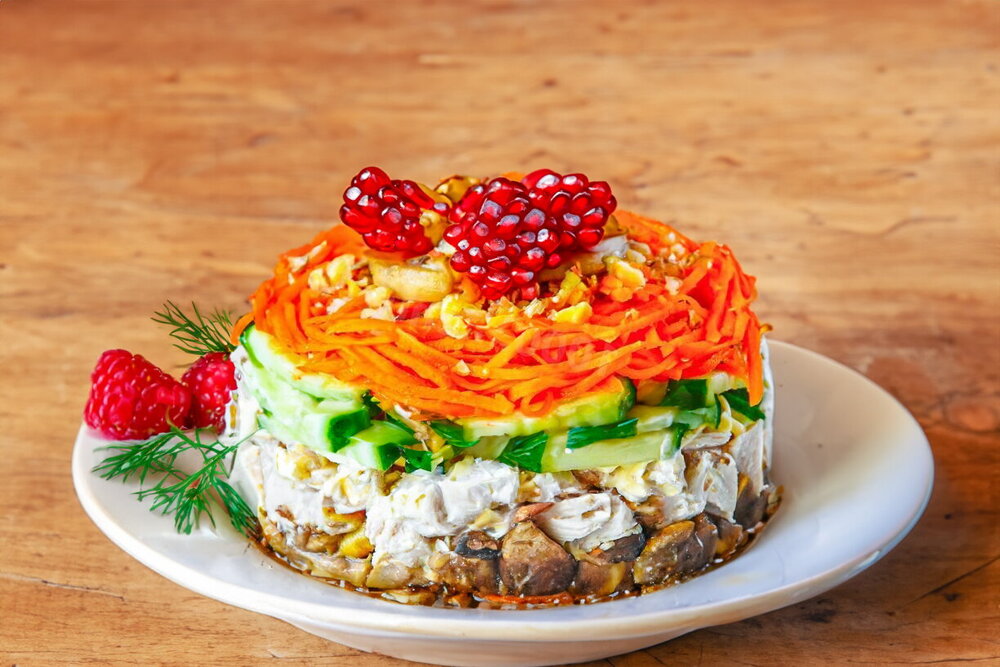 Delight Salad with Chicken and Korean Carrots