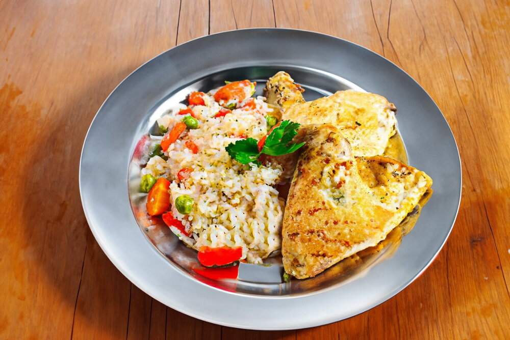 Rice with Chicken and Vegetables in a Baking Sleeve