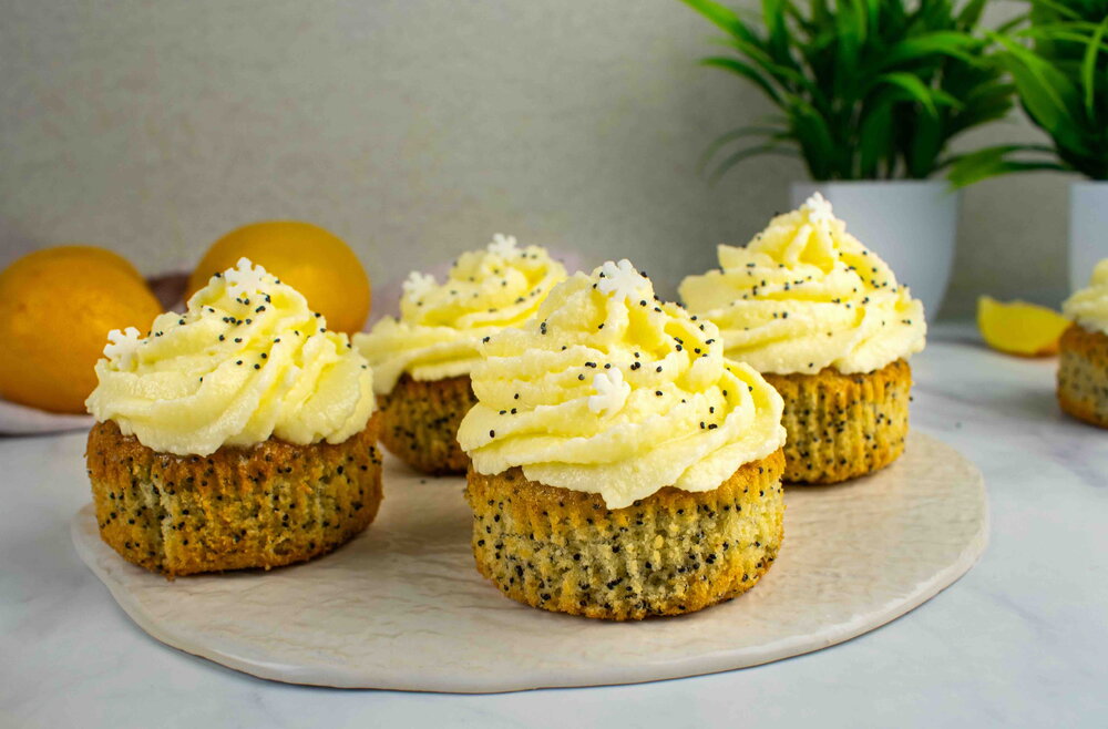 Lemon cupcakes with poppy seeds