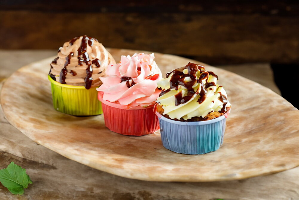 Sponge Cupcakes in Silicone Molds (Oven-Baked)