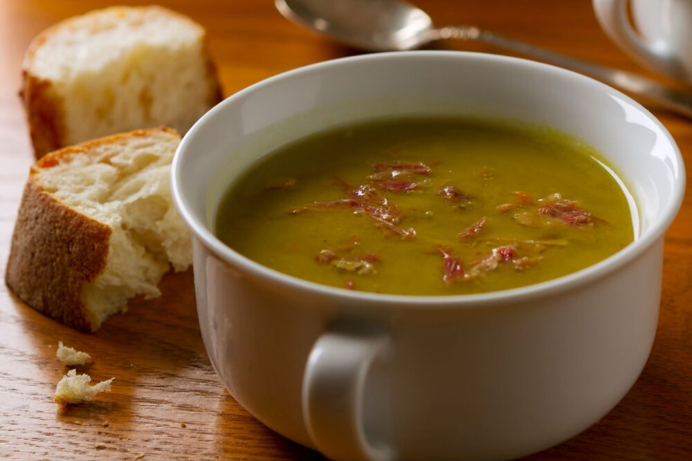 Easy pea and ham soup