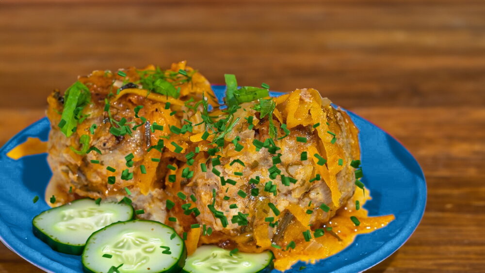 Meatballs with Pork, Beef, and Rice in Tomato Sauce