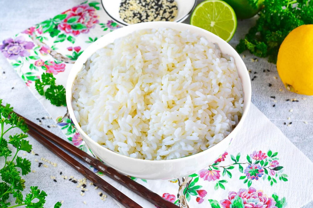 Fluffy Boiled Rice in Water