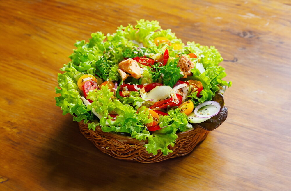 Chicken, Cucumber & Tomato Salad