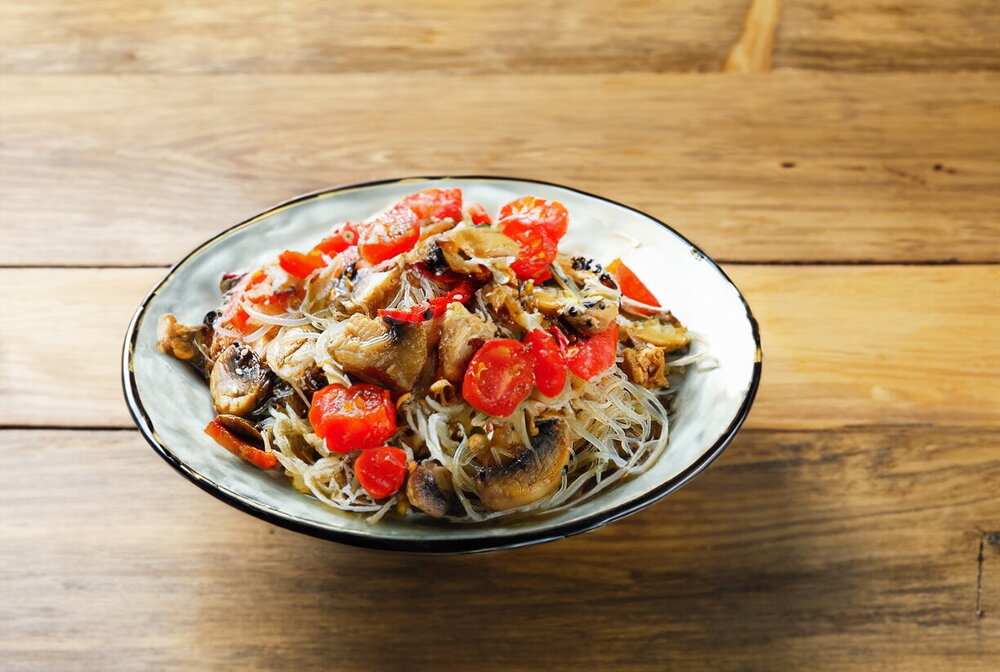 Funchoza with Chicken and Mushrooms