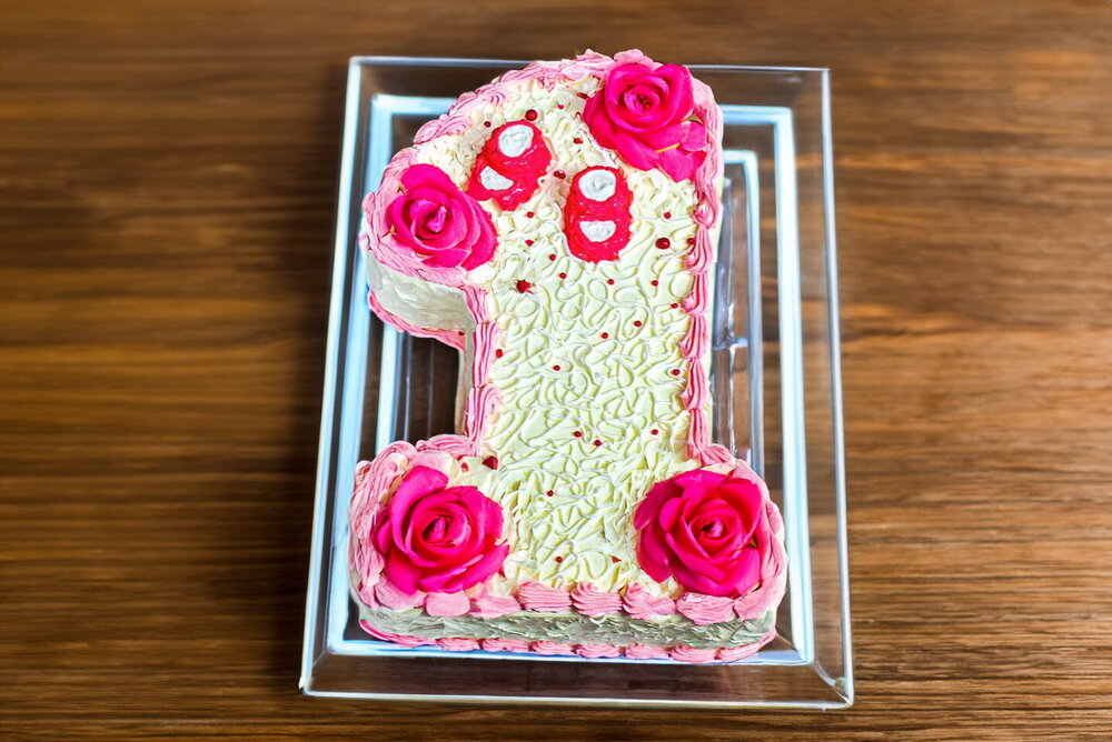 Cream Number One Cake for a First Birthday