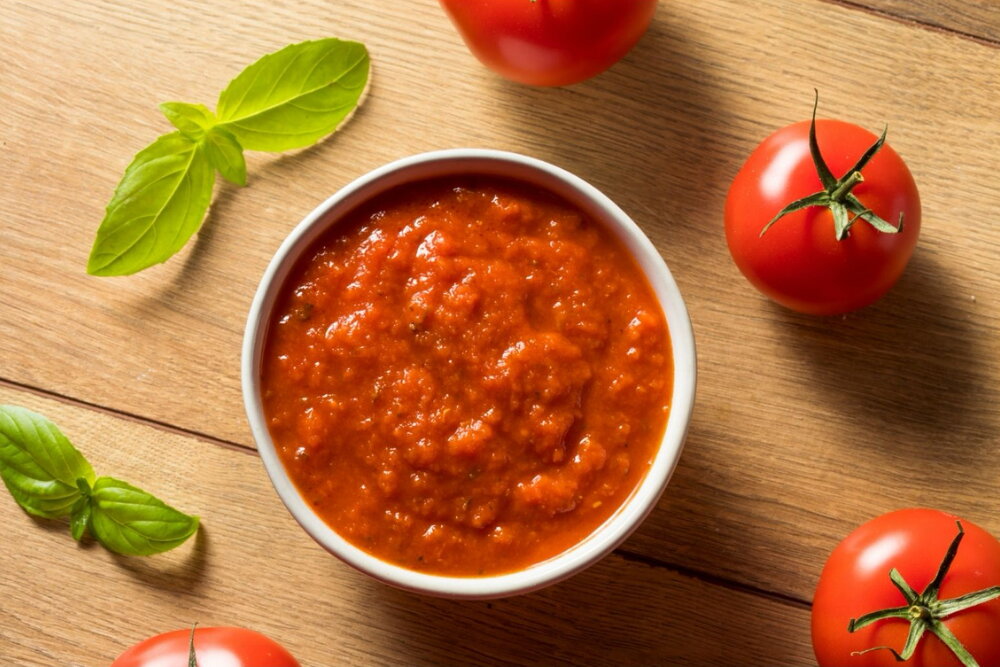Fresh tomato sauce