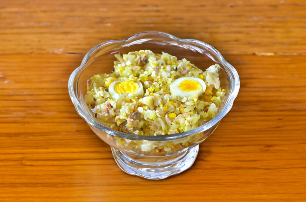 Salad with Canned Saury, Egg and Rice