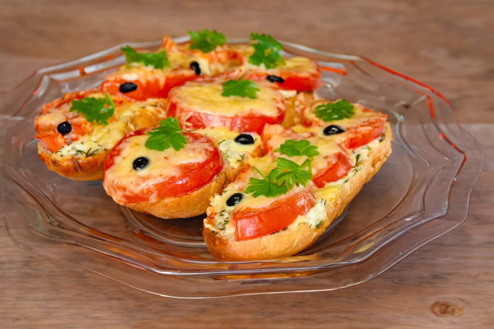 Open-Faced Tomato and Cheese Sandwiches in the Oven