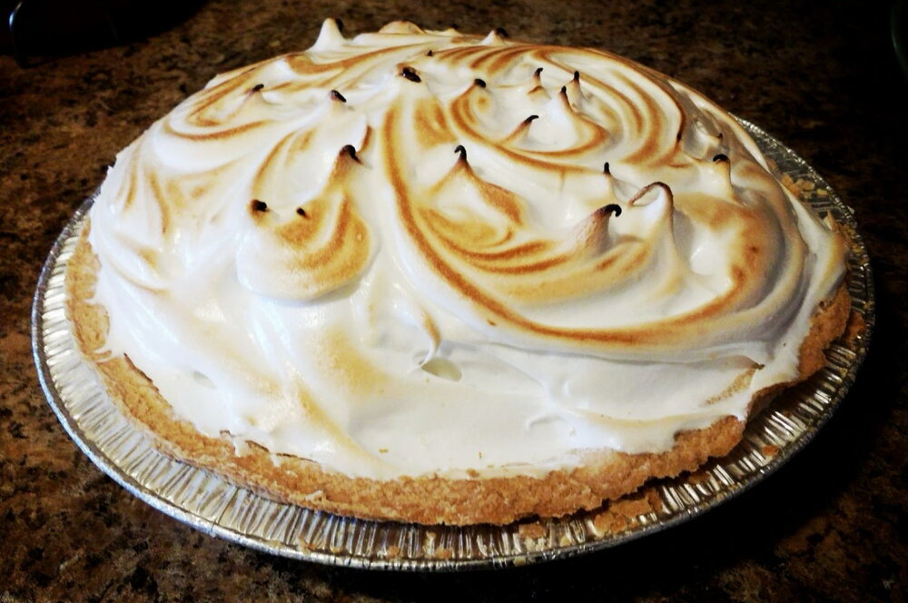 Grapefruit and ginger meringue pie