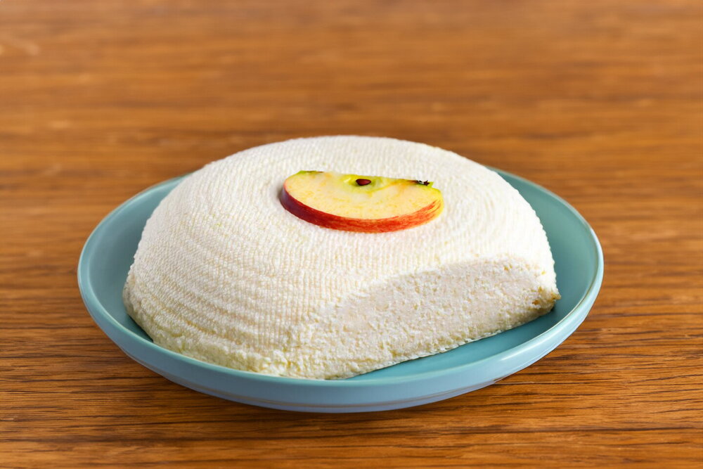 Homemade Cheese from Milk and Eggs