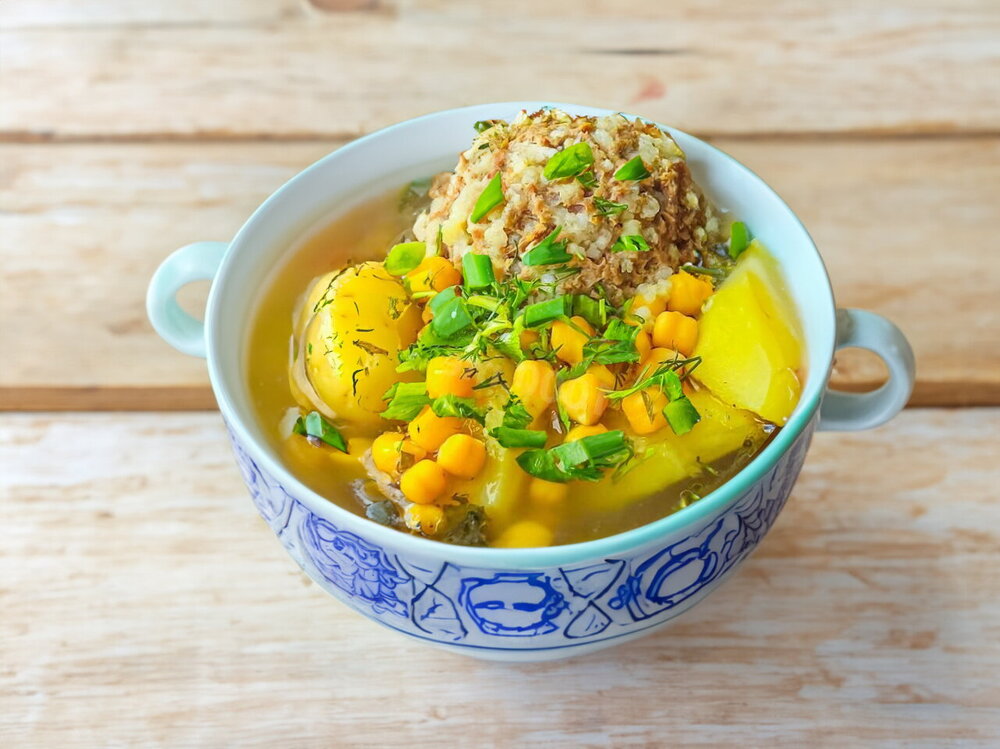 Azerbaijani Kyufta Bozbash Soup
