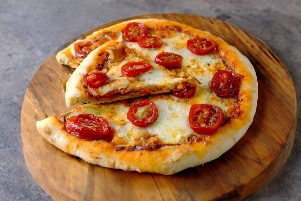 Classic Homemade Margherita Pizza