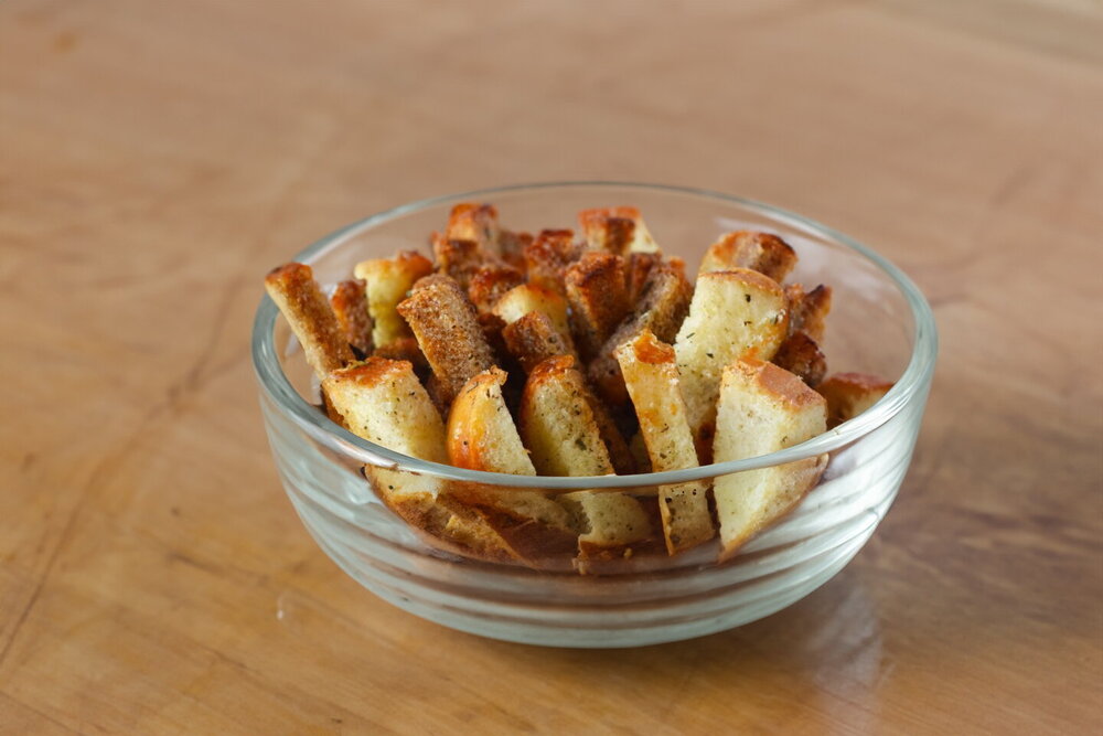 Oven-Baked Garlic Croutons