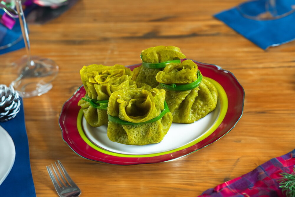 Pancake Pouches with Julienne Filling "Dragon’s Treasure"