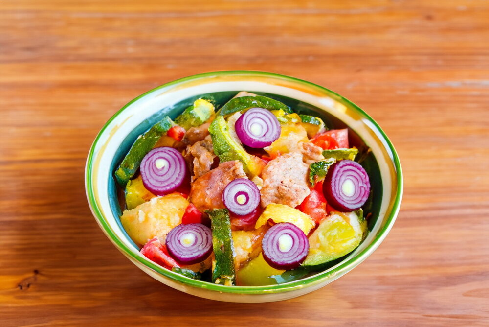 Zucchini with Potatoes, Cabbage, and Meat