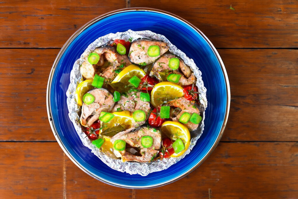 Juicy Pink Salmon Baked in Foil (in Pieces)