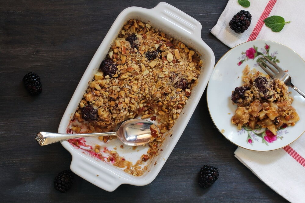 Blackberry and pear crumble