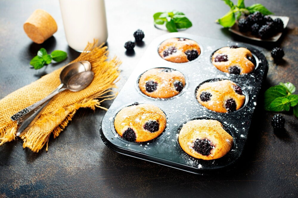 Blackberry muffins
