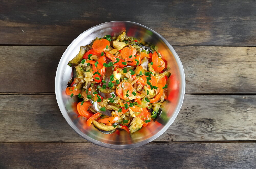 Fried Eggplants with Bell Peppers and Garlic