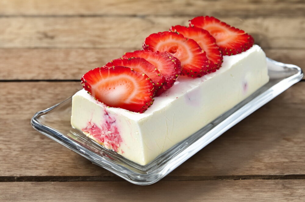 No-Bake Cottage Cheese Dessert with Gelatin