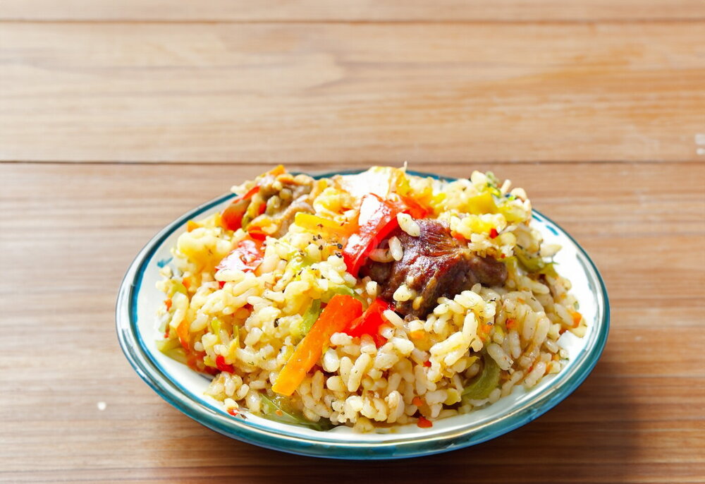 Turkey with Rice in a Skillet