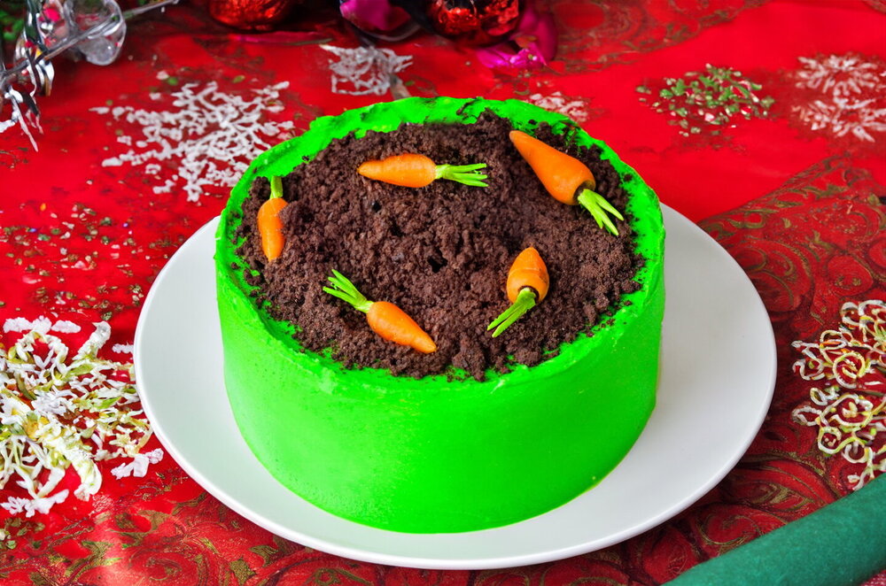 Carrot Cake with Caramel “Rabbit”