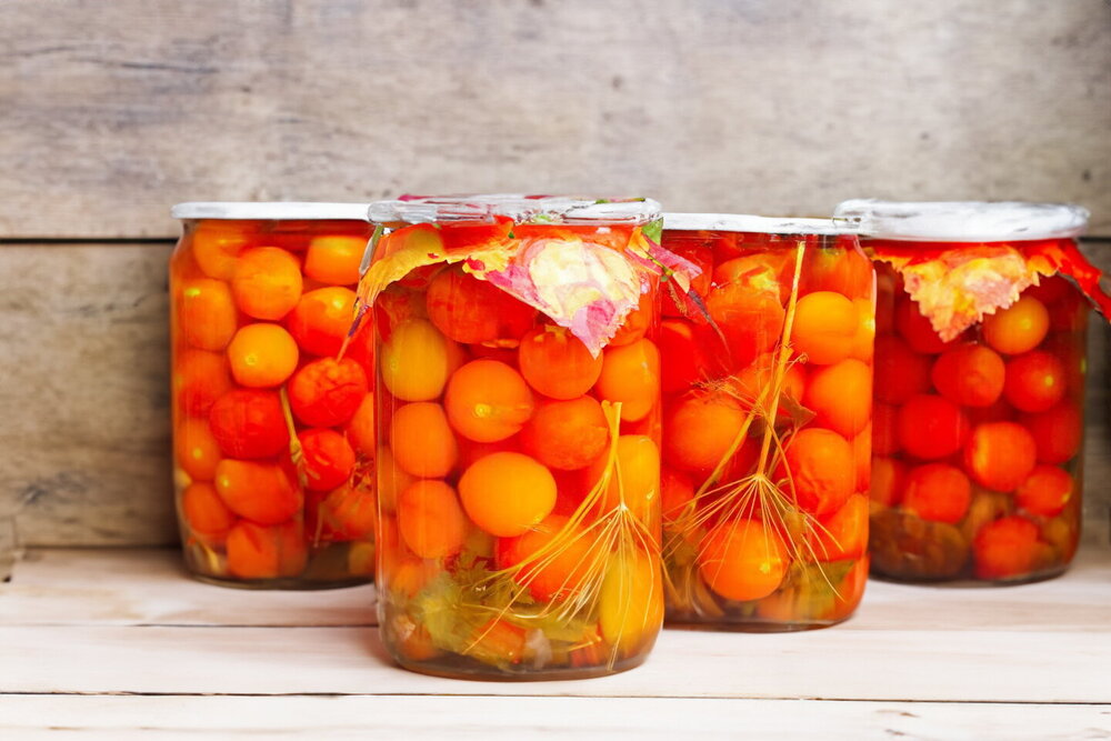 Pickled Cherry Tomatoes for Winter