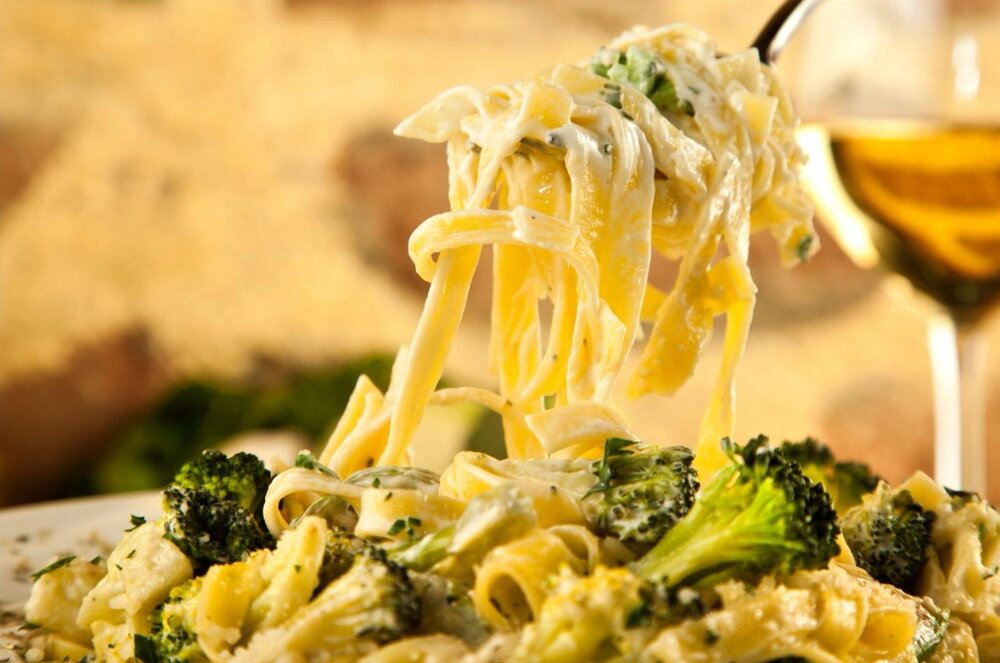 Homemade pasta with broccoli