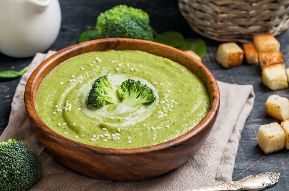 Creamy broccoli soup