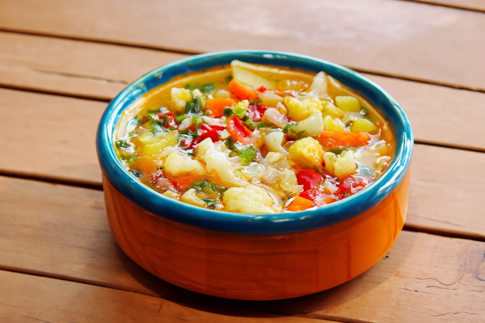 Vegetable Soup with Cauliflower and Potatoes