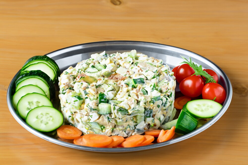 Chicken Fillet and Cucumber Salad