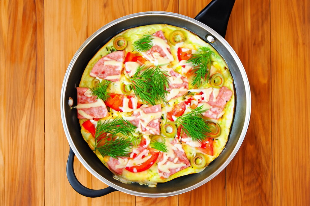 Egg Pizza in a skillet