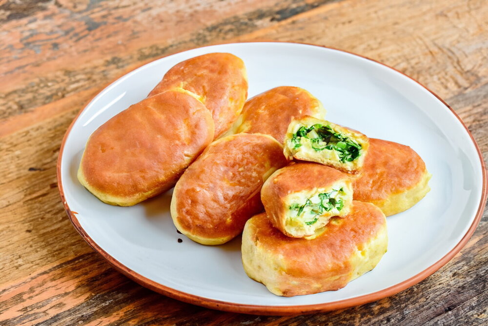 Pirozhki with Onion and Egg on Kefir