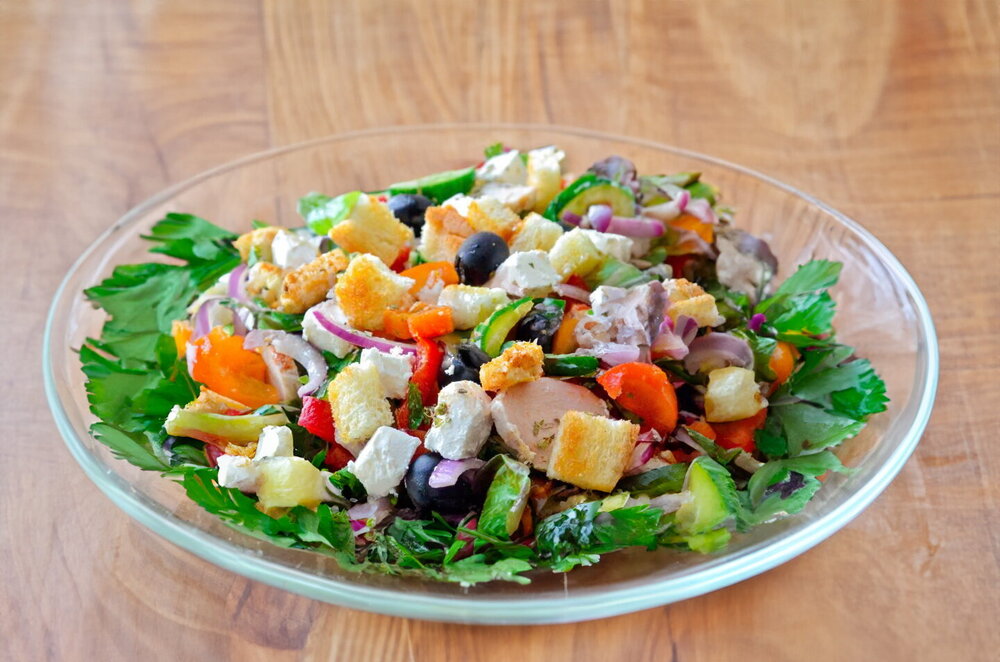 Greek Salad with Croutons and Chicken