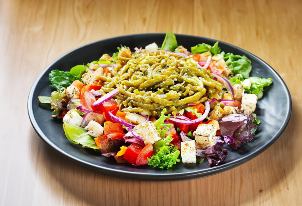 Salad with Canned Beans and Cheese