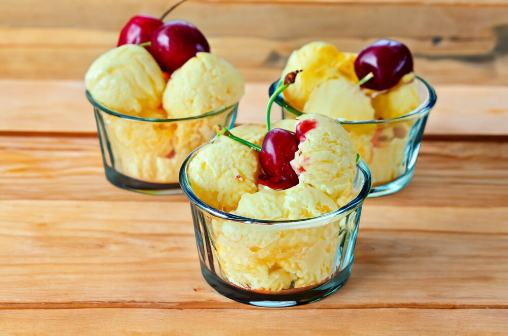 Homemade Milk Ice Cream (Plombir)