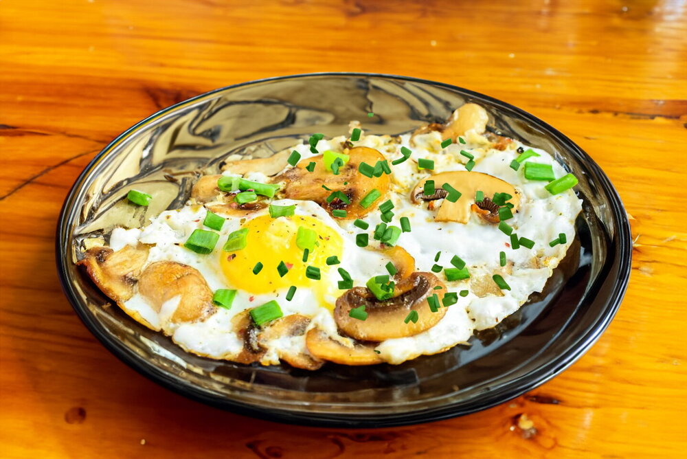 Fried Mushrooms with Eggs