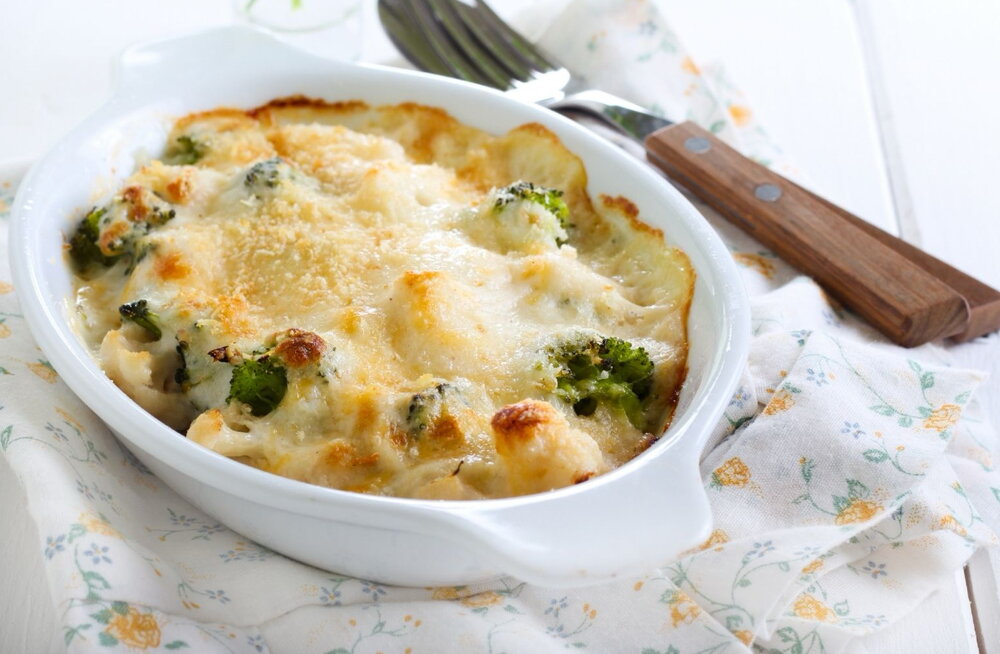 Cauliflower and broccoli cheese