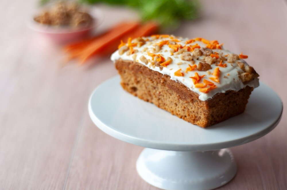 Carrot cake loaf with frosting