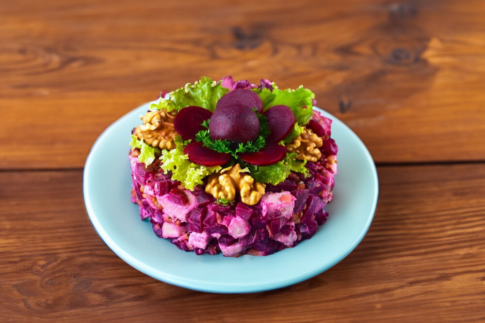 Chicken Salad with Beetroot and Walnuts