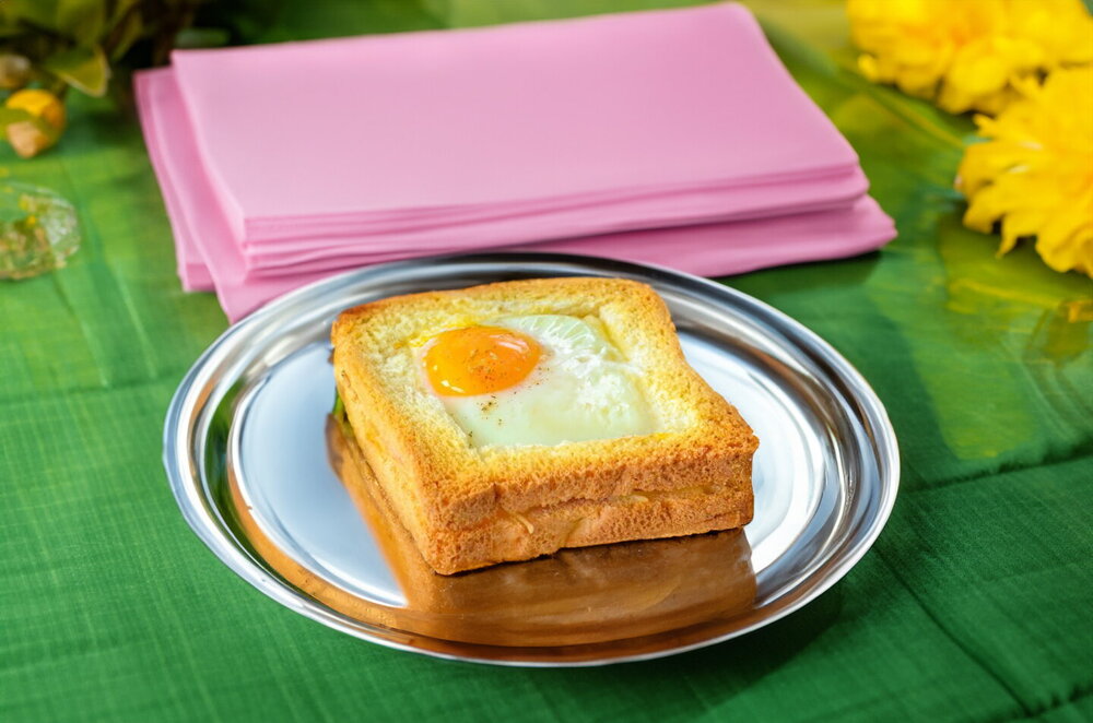 Hot Oven-Baked Sandwiches with Egg