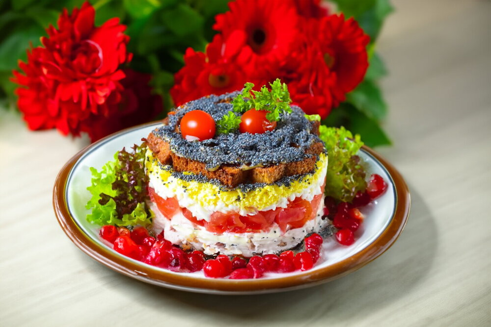 Layered Chicken Salad with Poppy Seeds