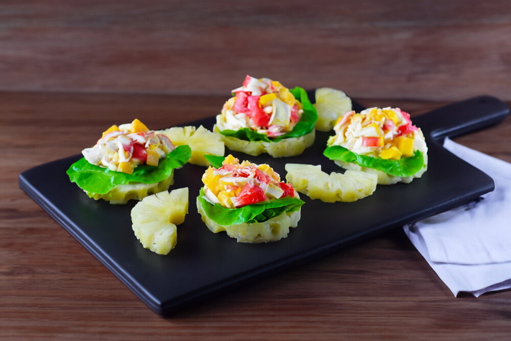 Crab Appetizer on Pineapple Rings
