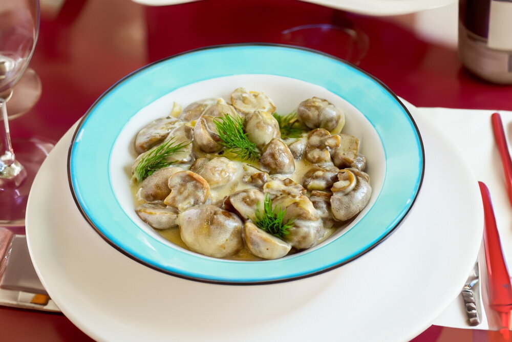 Mushrooms in Cream Sauce in a Multicooker